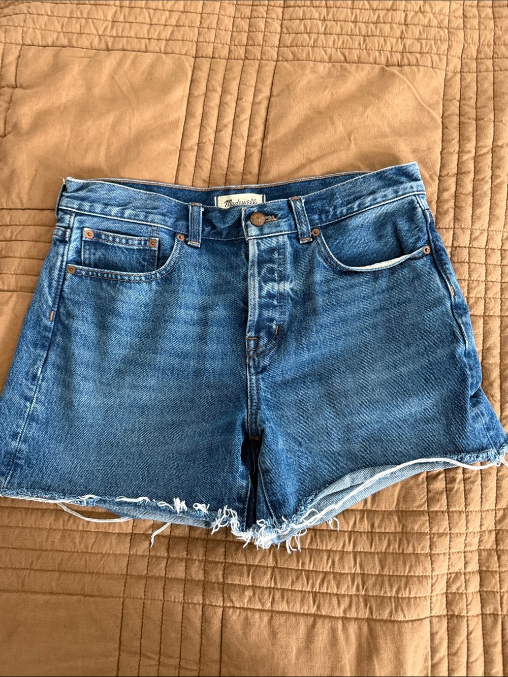 Madewell Women’s Medium Blue High-Rise Raw Hem Jean Shorts - Sizd 26